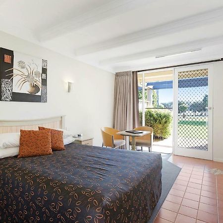 Black Dolphin Motel & Apartments Merimbula Kültér fotó