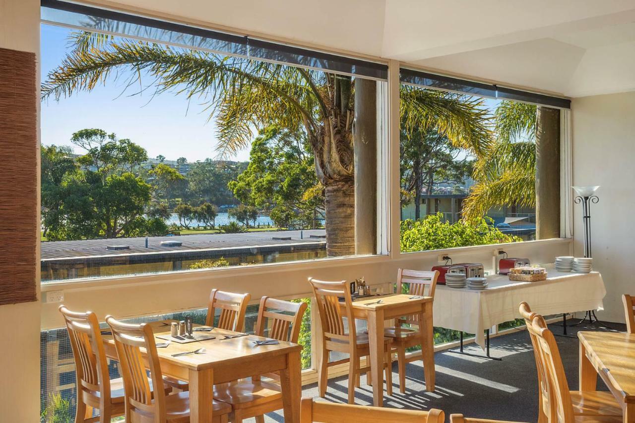 Black Dolphin Motel & Apartments Merimbula Kültér fotó