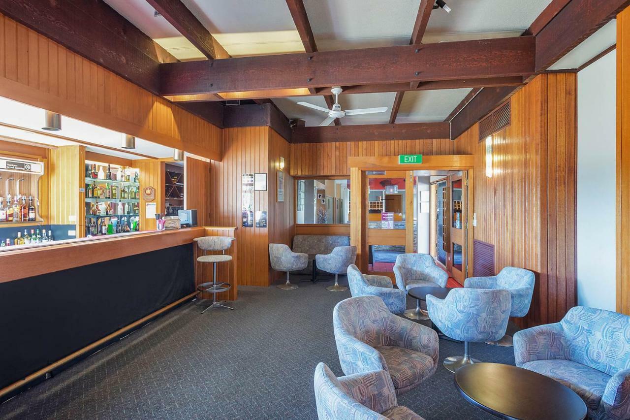 Black Dolphin Motel & Apartments Merimbula Kültér fotó